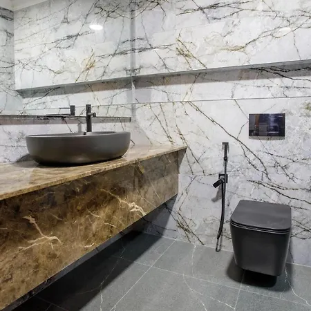 Sparrow Modern Apartment Tirana